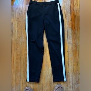 Sweatpants. Measurements in description